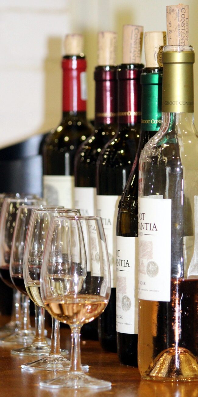 wine-tasting-1376267_1920