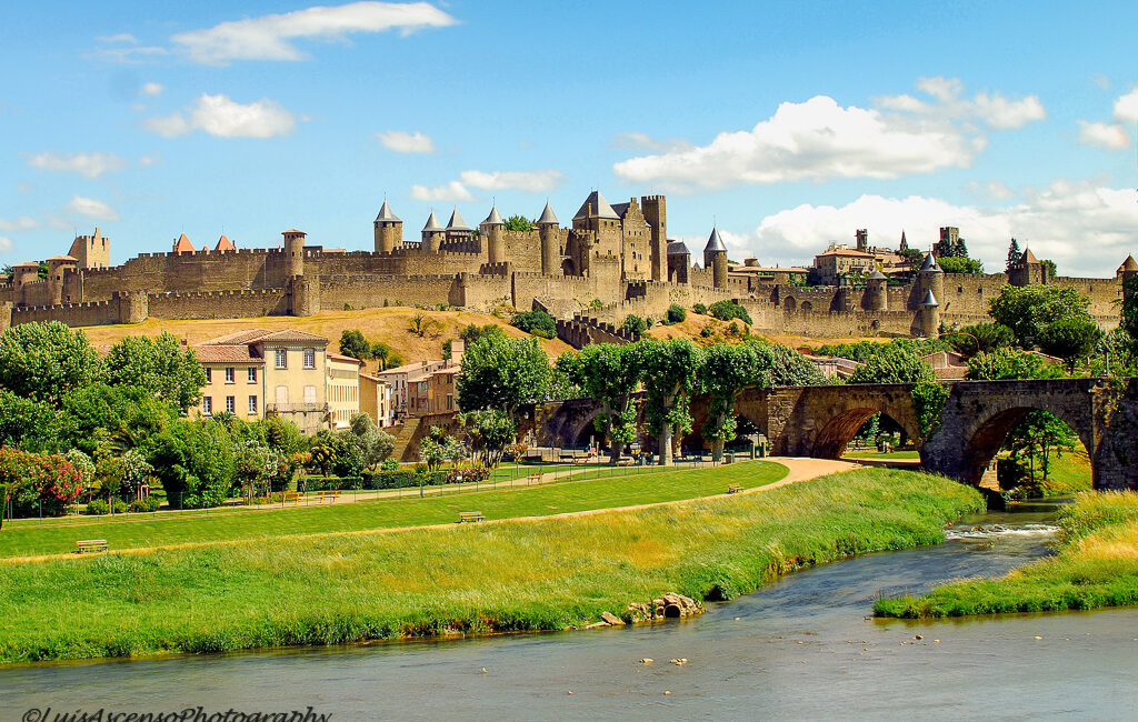 Carcassone-and-bridge